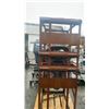 Image 4 : YAMAHA 225 HP FOUR-STROKE OUTBOARD MOTOR ON PORTABLE MOTOR STAND *UNKNOWN RUNNING CONDITION*