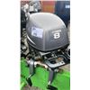 Image 6 : (2) YAMAHA 9.9 HP OUTBOARD MOTORS & (1) YAMAHA 8 OUTBOARD MOTOR ON PORTABLE MOTOR STAND *UNKNOWN