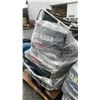 Image 3 : PALLET OF ASSORTED OUTBOARD MOTOR PARTS *UNKNOWN RUNNING CONDITION*