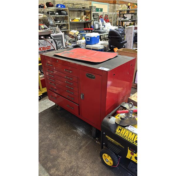 PROTO RED METAL MOBILE 7 DRAWER TOOL CHEST WITH ASSORTED TOOLING CONTENTS