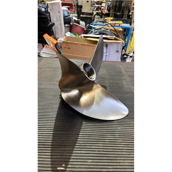 YAMAHA STAINLESS STEEL 24P 24" RACE PROPELLER