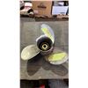 Image 2 : STAINLESS STEEL 15 1/4 X 17-M PROPELLER