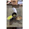 Image 2 : STAINLESS STEEL 15 1/8 X 25-7 PROPELLER