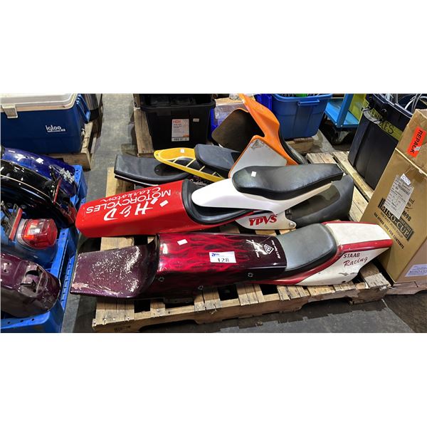 PALLET OF ASSORTED MOTORCYCLE SEATS
