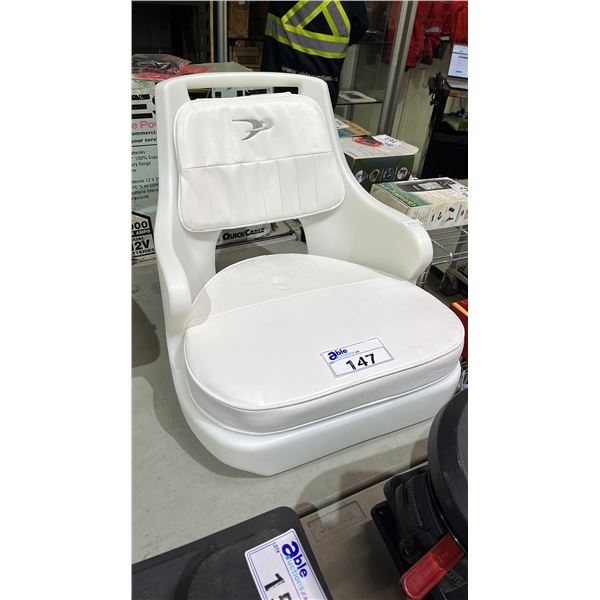 WHITE PADDED REPLACEMENT BOAT SEAT