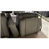 Image 3 : ASSORTED BOAT SEAT CUSHIONS