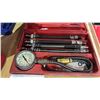 Image 2 : SNAP-ON MT308KB COMPRESSION GAUGE SET IN HARD TRANSPORT CASE (CRACK IN GAUGE)