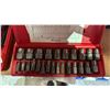 Image 2 : SNAP-ON REX25A 25PC SCREW EXTRACTOR SET IN CASE