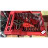 Image 2 : SNAP-ON CJ2001P BOLT-GRIP PULLER SET IN HARD TRANSPORT CASE