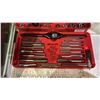Image 2 : SNAP-ON TDM-117A TAP & DIE SET IN CASE