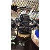 Image 2 : 2 ELECTRIC RANDOM ORBITAL POLISHERS & BOSCH EASY AQUATAK 1700 ELECTRIC PRESSURE WASHER