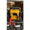 Image 3 : 2- CAT CLJ25C 2500 AMP LITHIUM JUMP STARTERS *UNKNOWN WORKING CONDITION*