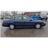Image 7 : 2001 CHEVROLET IMPALA, 4DR SEDAN, BLUE, VIN 2G1WF55K919329957,