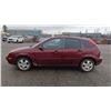 Image 2 : 2007 FORD FOCUS SES, 4DR HATCHBACK, RED, VIN 1FAFP37NX7W337913,