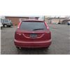 Image 4 : 2007 FORD FOCUS SES, 4DR HATCHBACK, RED, VIN 1FAFP37NX7W337913,