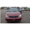 Image 9 : 2007 FORD FOCUS SES, 4DR HATCHBACK, RED, VIN 1FAFP37NX7W337913,
