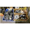 Image 2 : PALLET OF ASSORTED MOTORCYCLE PARTS