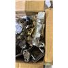 Image 3 : BOX OF HARLEY DAVIDSON CUSTOM SPEEDOMETER & HANDLEBAR CLAMP