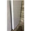 Image 6 : HISENSE PV21C7HWE 32.5" WHITE UPRIGHT CONVERTIBLE FREEZER/REFRIGERATOR