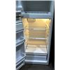 Image 3 : CONCEPT 2 DESIGNER SERIES CRTW1200VL-1 WHITE 23.5" REFRIGERATOR