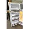 Image 4 : CONCEPT 2 DESIGNER SERIES CRTW1200VL-1 WHITE 23.5" REFRIGERATOR