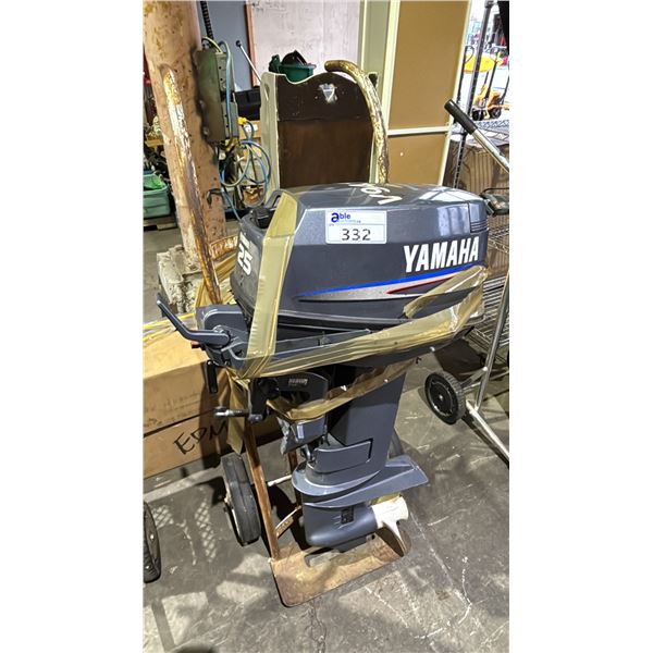 YAMAHA 25MSHD 25HP OUTBOARD MOTOR ON MOBILE DOLLY *UNKNOWN WORKING CONDITION*