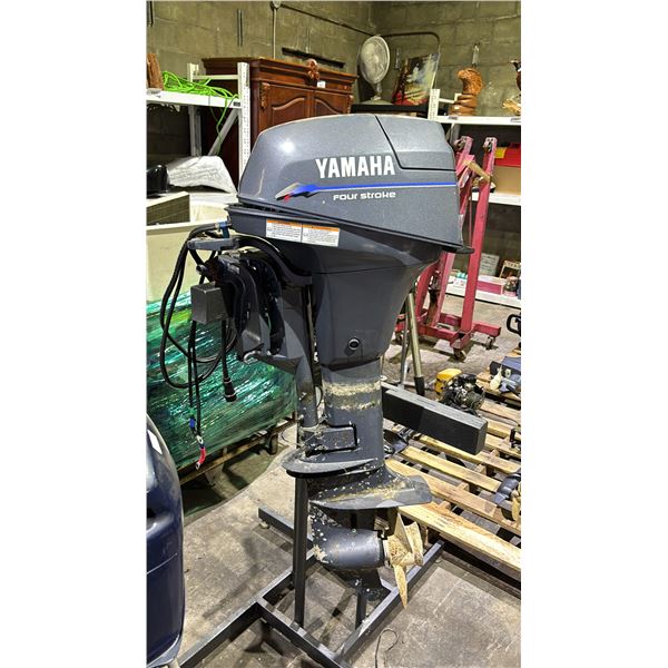 YAMAHA T9.9LEB 9.9HP FOUR STROKE OUTBOARD MOTOR ON STAND *UNKNOWN WORKING CONDITION*
