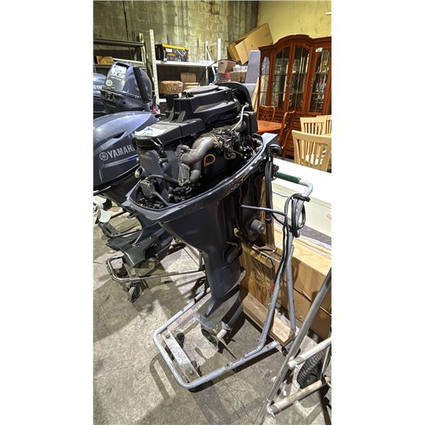 YAMAHA T9.9PXRC 9.9HP OUTBOARD MOTOR ON MOBILE STAND *UNKNOWN WORKING CONDITION*