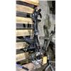 Image 3 : PALLET OF 2 OUTBOARD MOTORS *UNKNOWN WORKING CONDITION*