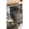 Image 6 : ASSORTED ENGINE PARTS ON MOBILE 2 TIER CART