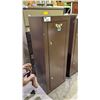 Image 1 : BROWN GUN SAFE/CABINET *LOCKS NEED REPLACEMENT* APPROX 21"W X 16"D X 55"H