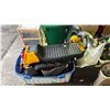 Image 3 : PALLET OF ASSORTED MOTORCYCLE PARTS, SADDLEBAGS, FENDERS & MORE