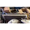 Image 4 : PALLET OF ASSORTED MOTORCYCLE/AUTOMOTIVE PARTS