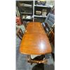 Image 2 : DINING TABLE WITH 6 UPHOLSTERED CHAIRS & TABLE LEAF