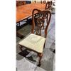 Image 5 : DINING TABLE WITH 6 UPHOLSTERED CHAIRS & TABLE LEAF