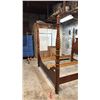 Image 3 : CARVED HARDWOOD FOUR POSTER KING SIZE BED FRAME