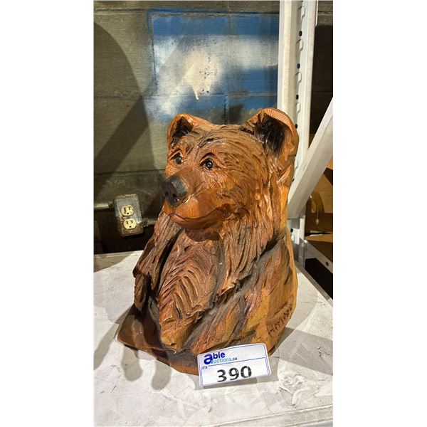 CARVED WOOD BEAR HEAD STATUE