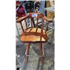 Image 2 : SOLID WOOD VINTAGE STYLE BAR HEIGHT SWIVEL CHAIR