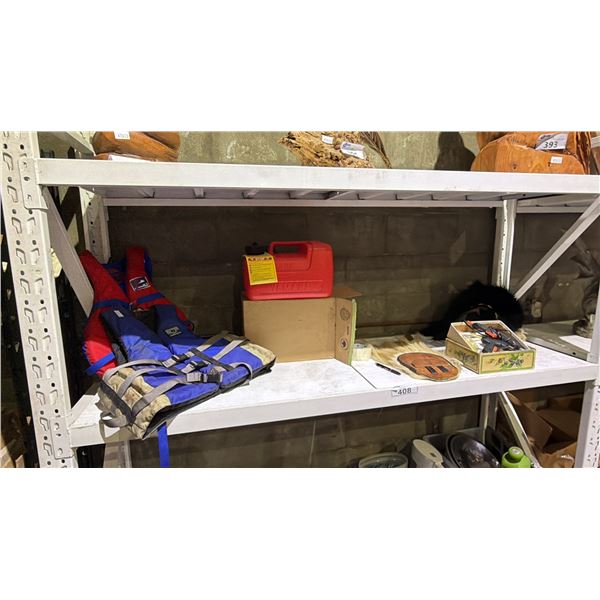 2 LIFE JACKETS, YAMAHA JERRY CAN, GLUE GUNS & STICKS, HIGHLANDERS REGIMENTAL FEATHER BONNET & TAN