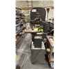 Image 2 : THOMAS SKINNER & SONS YHW-140TA 14" WOOD CUTTING BAND SAW