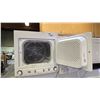 Image 2 : FRIGIDAIRE STACKING WASHER & DRYER SET