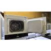 Image 2 : BEAUMARK HEAVY DUTY STACKING WASHER & DRYER SET