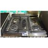Image 2 : ELECTROLUX STAINLESS STEEL GAS TOP STOVE WITH ELECTRIC CONVECTION OVEN