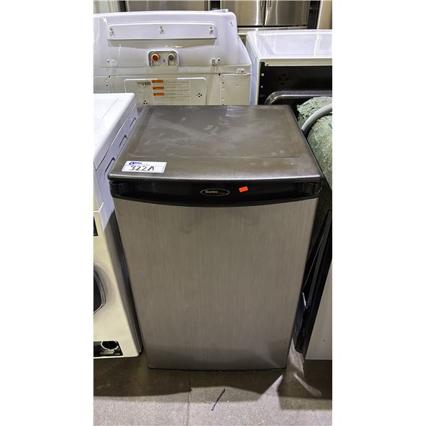 DANBY DESIGNER BAR FRIDGE