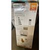 Image 2 : HISENSE 5,000 BTU PORTABLE AIR CONDITIONER WITH HOSE, REMOTE & ACCESSORIES (IN BOX)