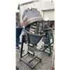 Image 3 : YAMAHA F115TLRY 115 HP OUTBOARD MOTOR ON PORTABLE MOTOR STAND *MISMATCHED COVER, UNKNOWN RUNNING