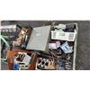 Image 1 : PALLET OF ASSORTED MARINE PARTS *UNKNOWN RUNNING CONDITION*
