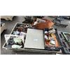 Image 3 : PALLET OF ASSORTED MARINE PARTS *UNKNOWN RUNNING CONDITION*