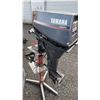 Image 2 : YAMAHA T9.9ELHQ OUTBOARD MOTOR ON MOTOR STAND *UNKNOWN RUNNING CONDITION*