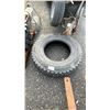 Image 1 : GENERAL TIRE GRABBER OA 11R22.5 TIRE